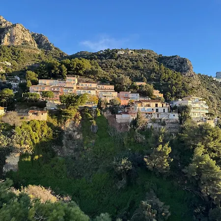 New,mountain & Sea View 3 Guests With Private Garage Apartamento