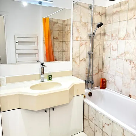 New,mountain & Sea View 3 Guests With Private Garage *